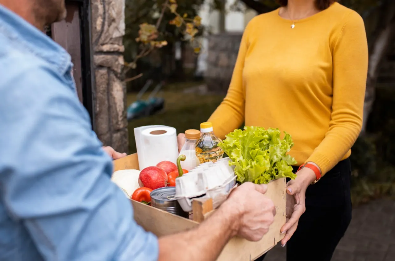 Как оплатить заказ при получении: инструкция для пенсионеров и их родственников